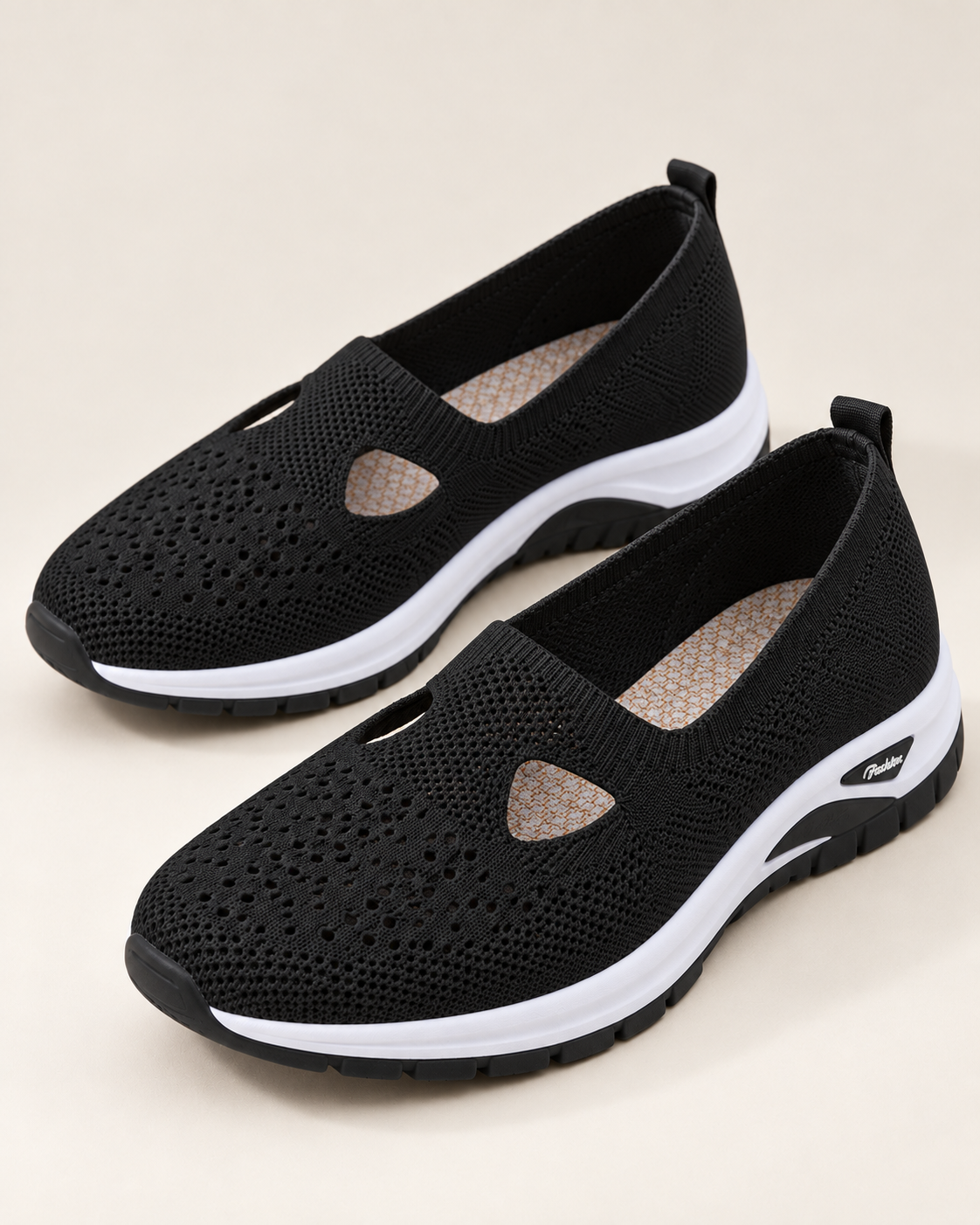 Zapatillas de mujer lisas y a la moda