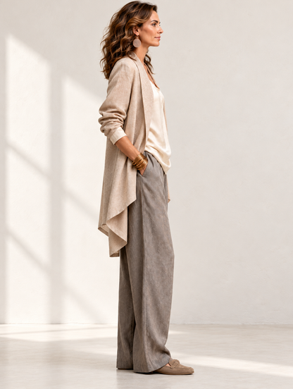 Costanza | Conjunto elegante de tres piezas en beige y gris con pantalón palazzo a capas