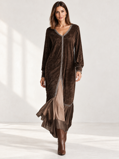 Teresa | Vestido midi de ante sintético con corte evasé, escote en V y detalle de remate
