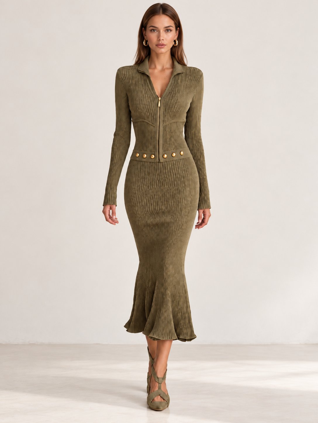 Marta | Vestido midi de punto acanalado con cremallera, bajo de sirena y cinturón de tachuelas